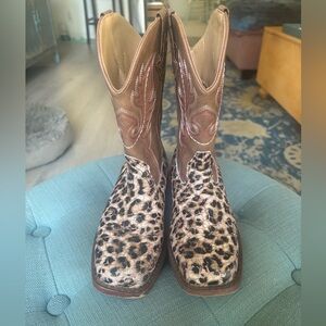 Roper Girls Leopard Print Western Boots Size 2.